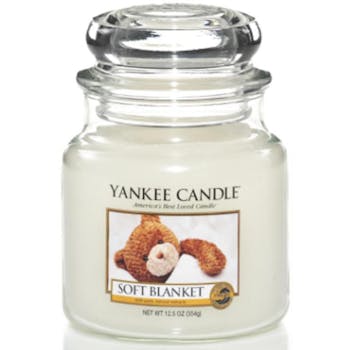Couverture Douce bougie parfumée moyenne jarre YANKEE CANDLE