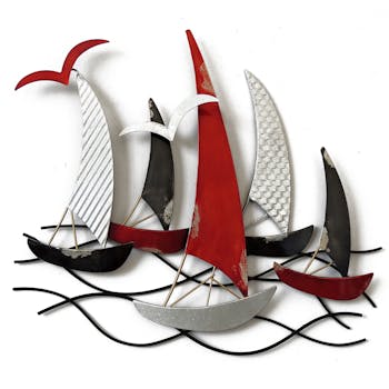 Décoration murale Régate de bateaux avec mouettes rouges, noirs et argentés en métal 44x39cm