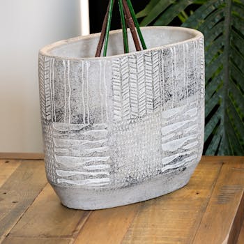 Cache-pot ovale en ciment gris
