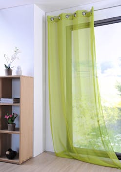Rideau voilage vert tilleul 135x260cm à oeillets MONNA