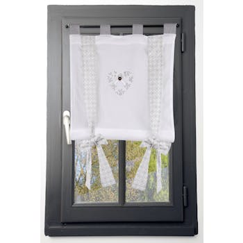 Rideau vitrage 45x100cm écru et gris coeur brodé avec bouton et ruban à nouer décor arabesque floral 100% coton MANOIR