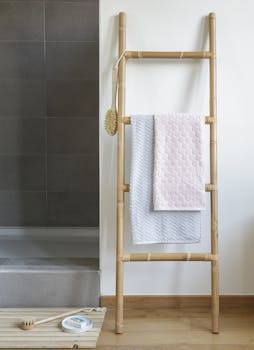 Echelle porte-serviettes rotin KOK