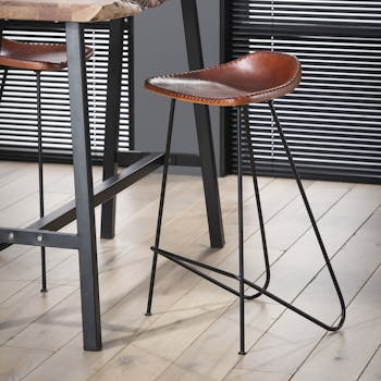 Tabouret vintage cuir coutures apparentes