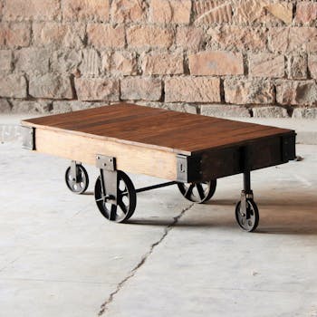 Table basse industrielle vintage bois recyclé roues LEEDS