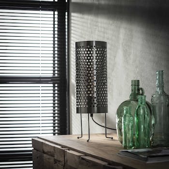 Lampe tube industrielle abat-jour perforé RALF