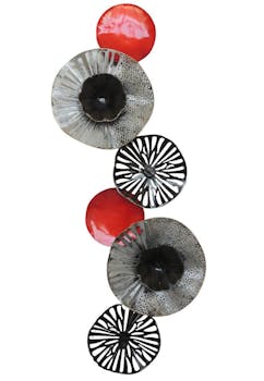 Décoration murale disques découpés rouge noir argenté