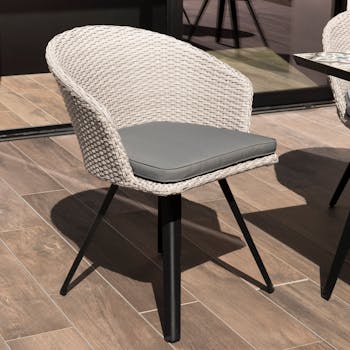 Fauteuil de jardin en résine tressée couleur grise coussin gris SUMMER