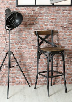 Chaise de bar en bois recyclé et métal vieilli LANDAISE