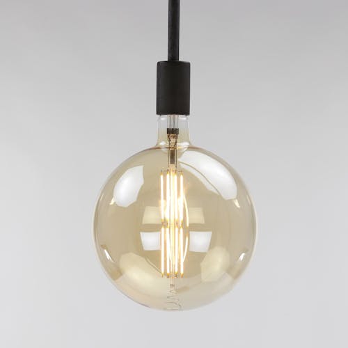 Ampoule globe led ambrée filament lumière chaude 20 cm E27