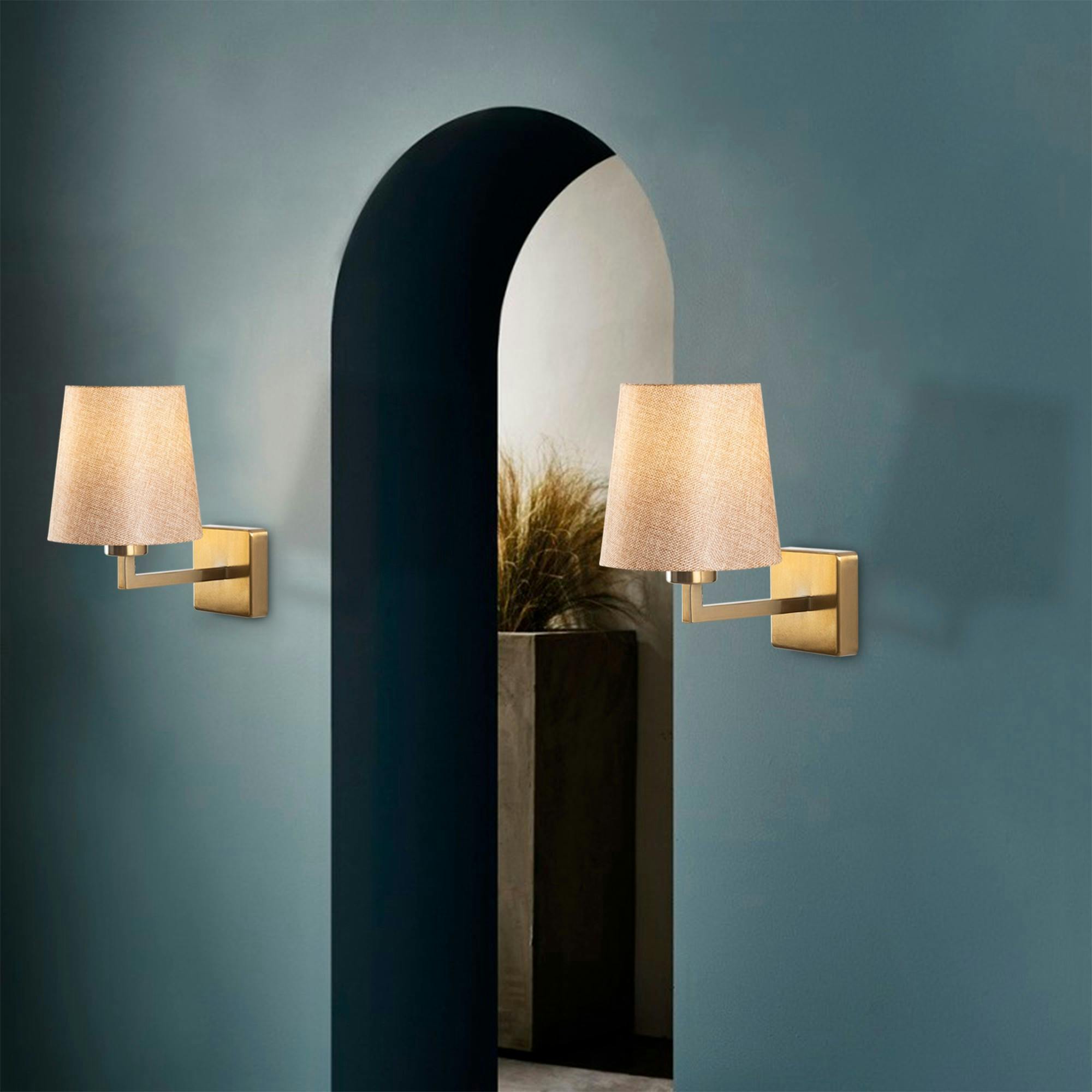 Applique murale classique, abat-jour beige ZURICH