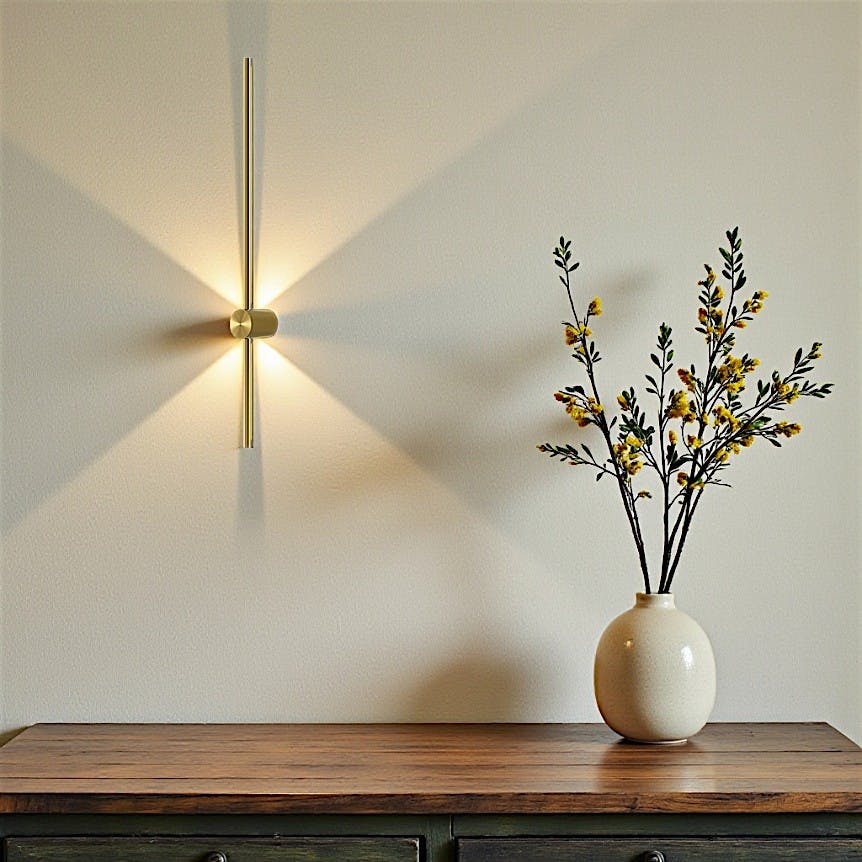 Applique murale dorée – barre verticale minimaliste SALEM