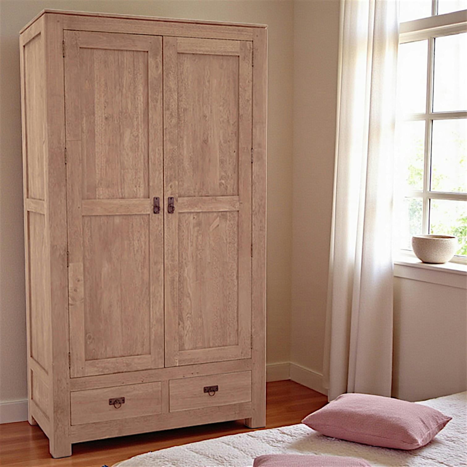 Armoire bois d'hévéa avec penderie HELENA