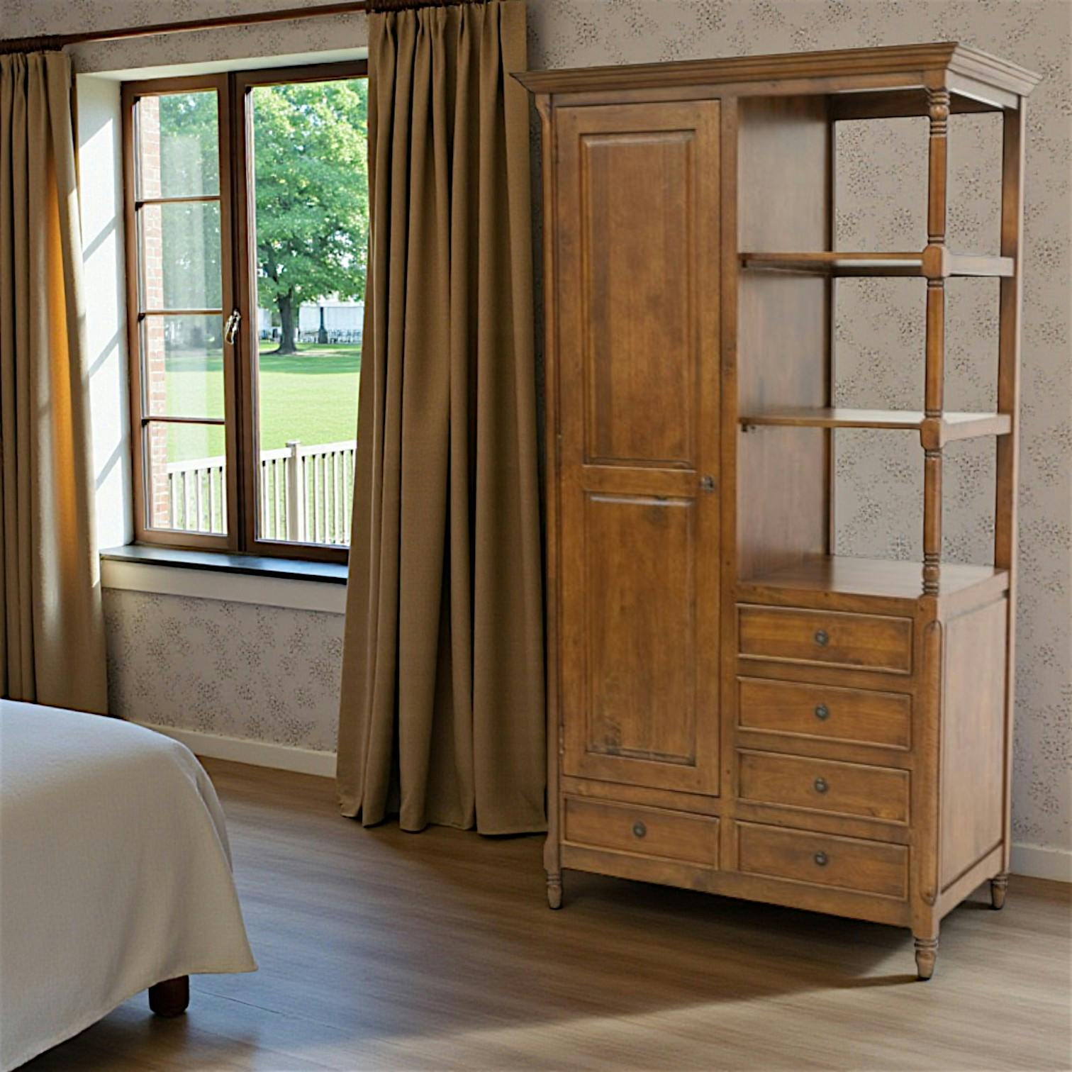 Armoire Hévéa 1 porte, 5 tiroirs, 3 niches ouvertes 106x56x190cm TRADITION