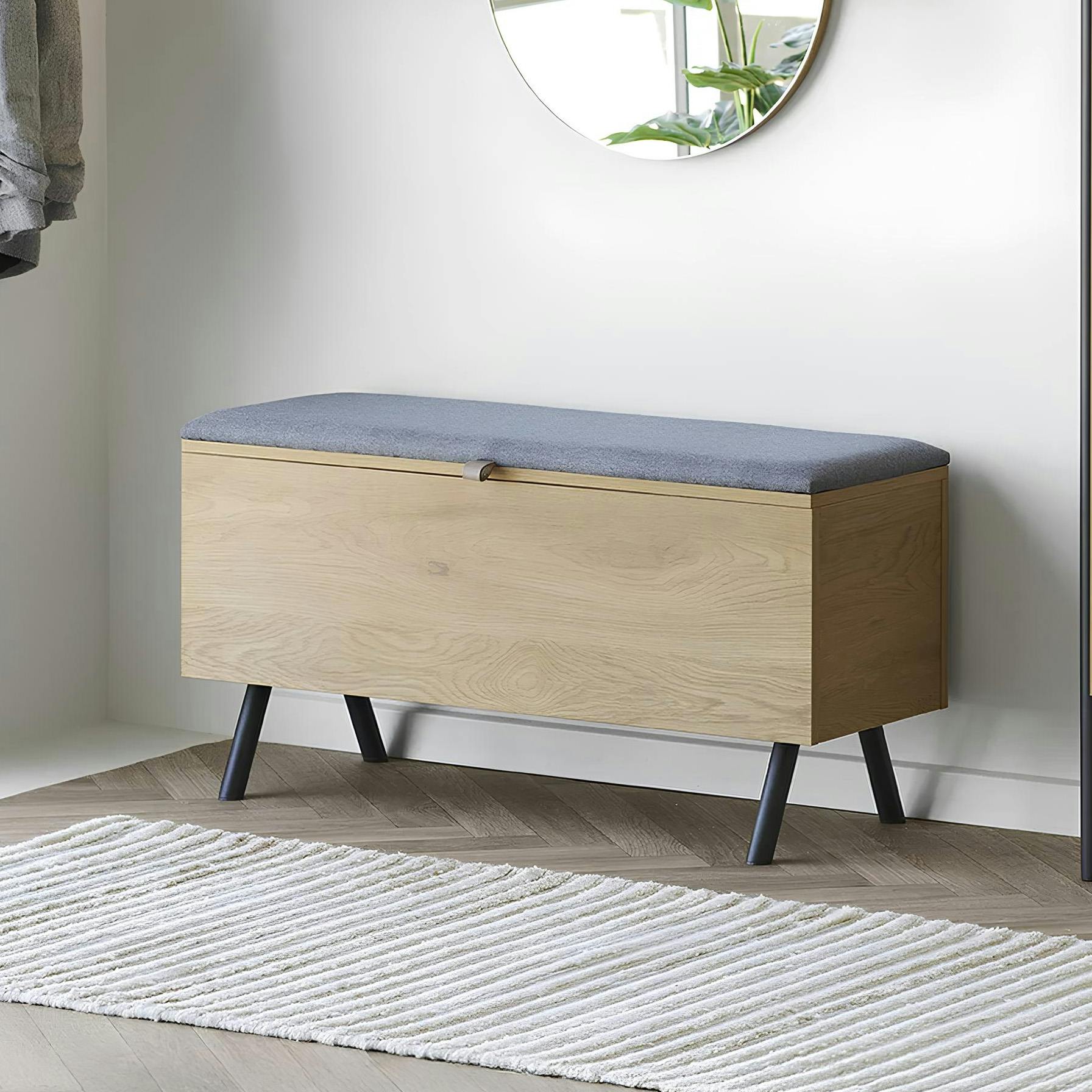 Banc coffre moderne avec assise en tissu gris VARDE