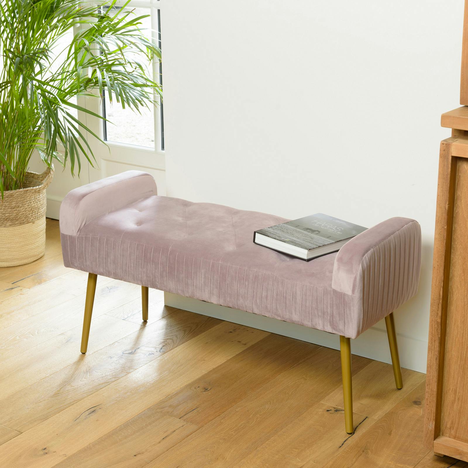 Banc de lit en velours rose et pieds dorés TIM