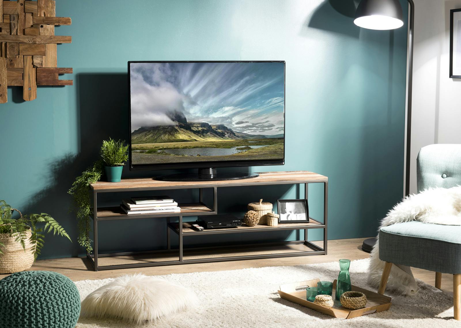 Meuble TV en bois recycle et metal destructure style contemporain