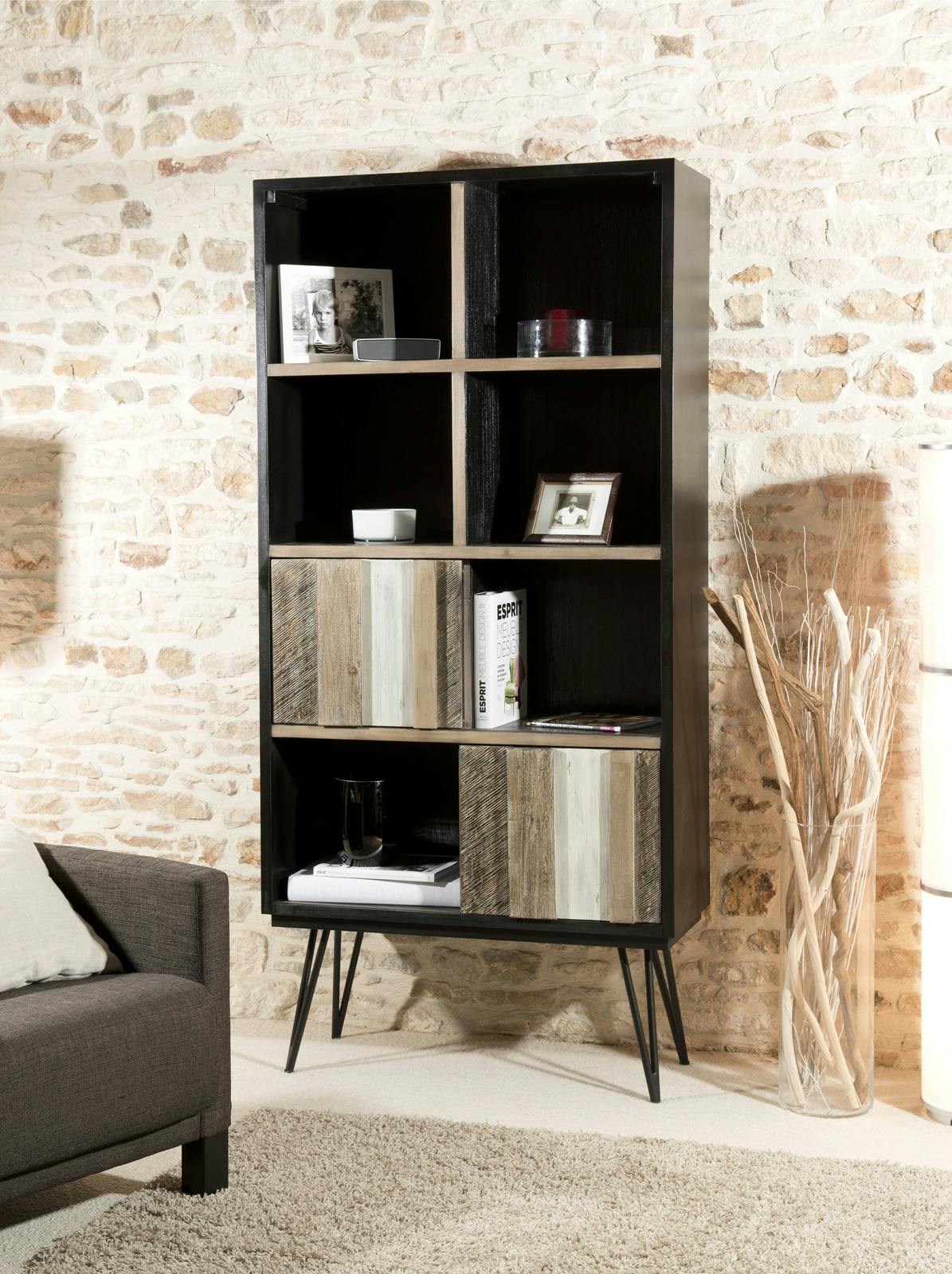 Bibliothèque en Acacia massif noir 8 niches, 2 portes coulissantes bandes teintes variées 90x35x196cm CADIX