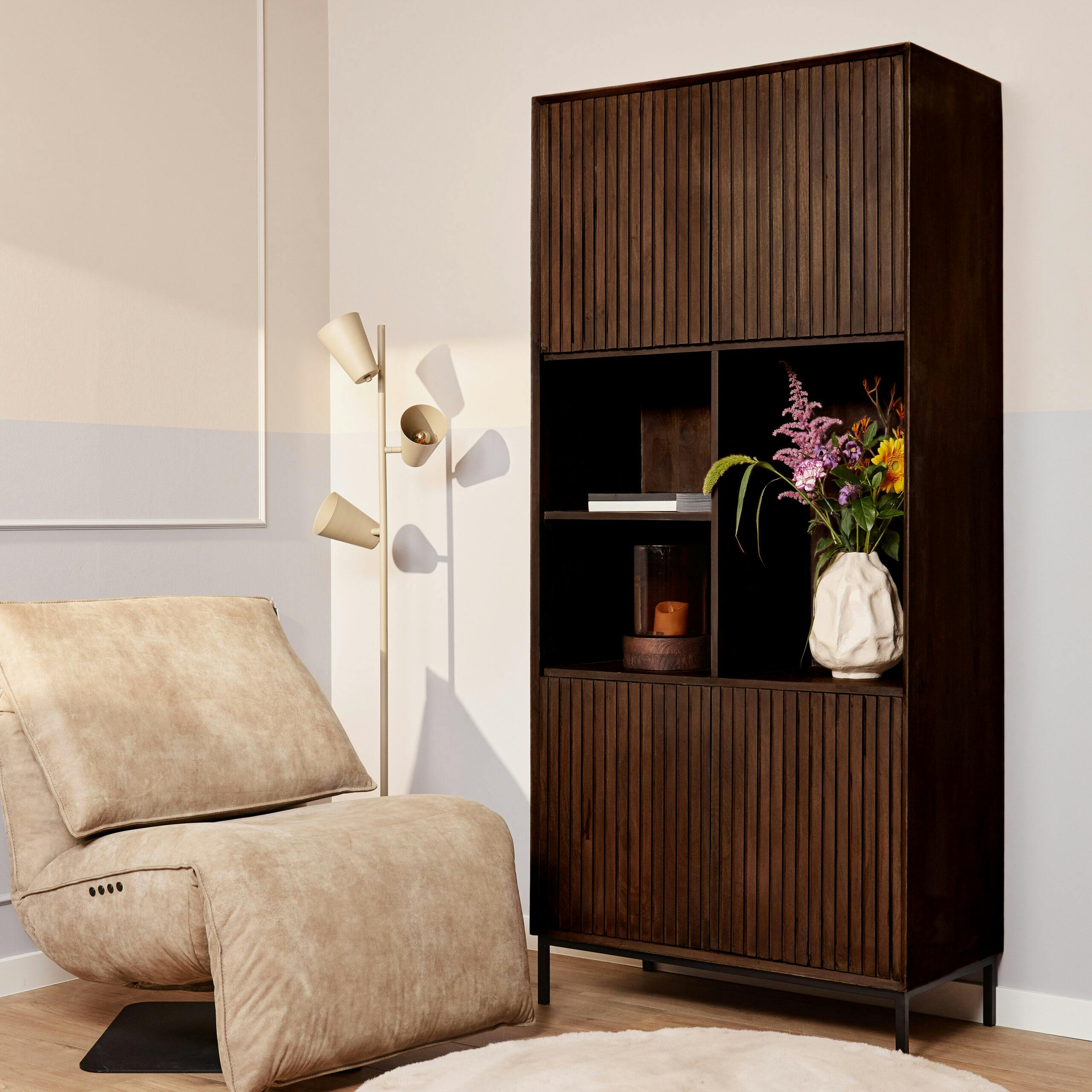 Bibliothèque étagère vintage 4 portes rainurées CORTINA