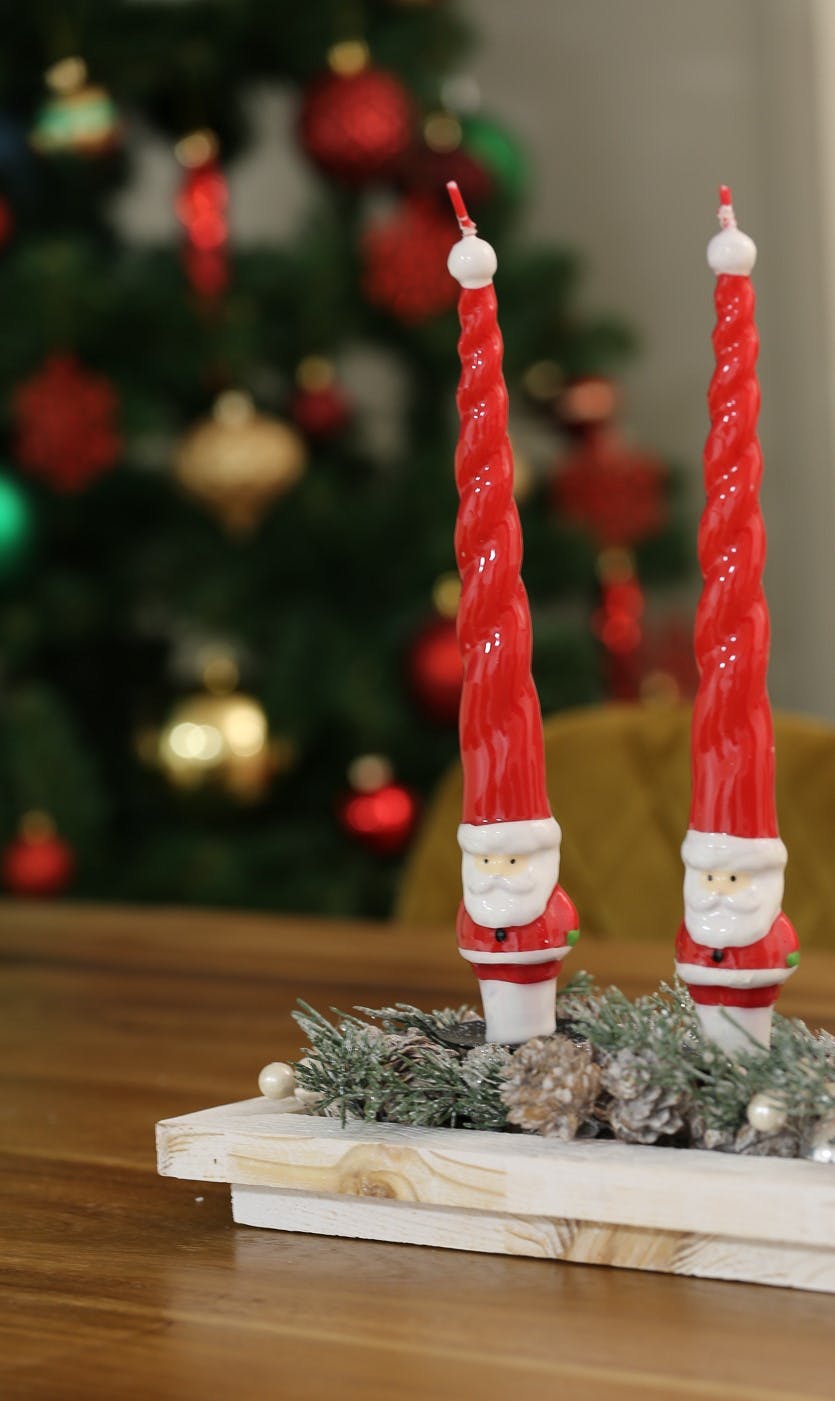 Boite de 2 bougies cierges forme père noël