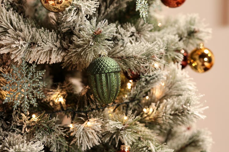 Boite de 20 décors de Noël cloche vert clair