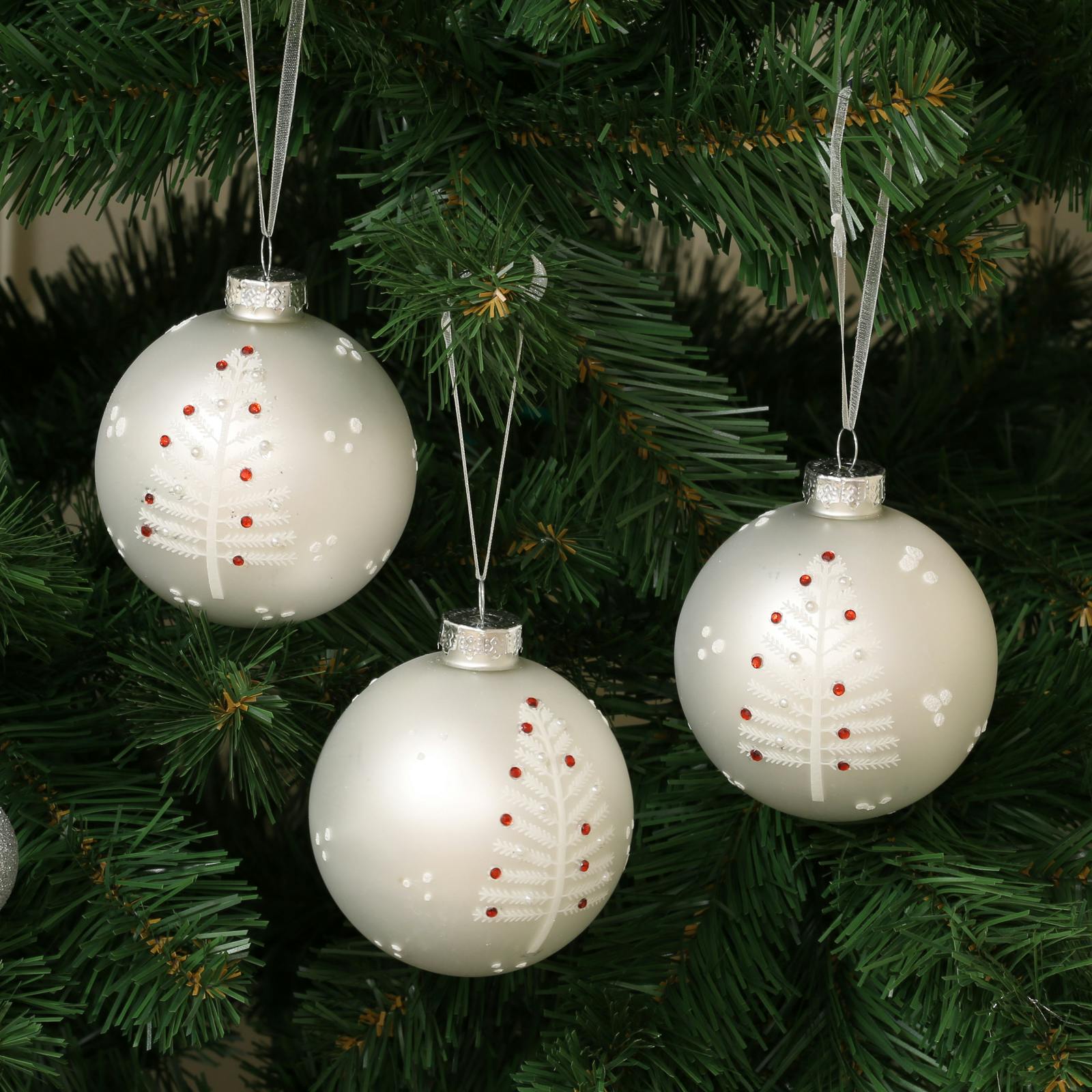 Boite de 3 boules blanches décor arbre de Noël
