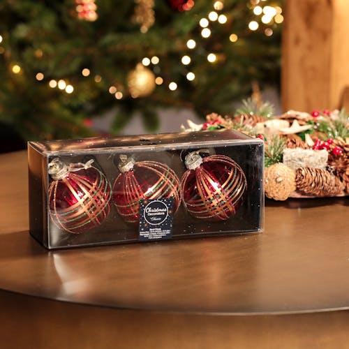Boules de Noël rouges transparentes à motif (boîte de 3 boules en verre)