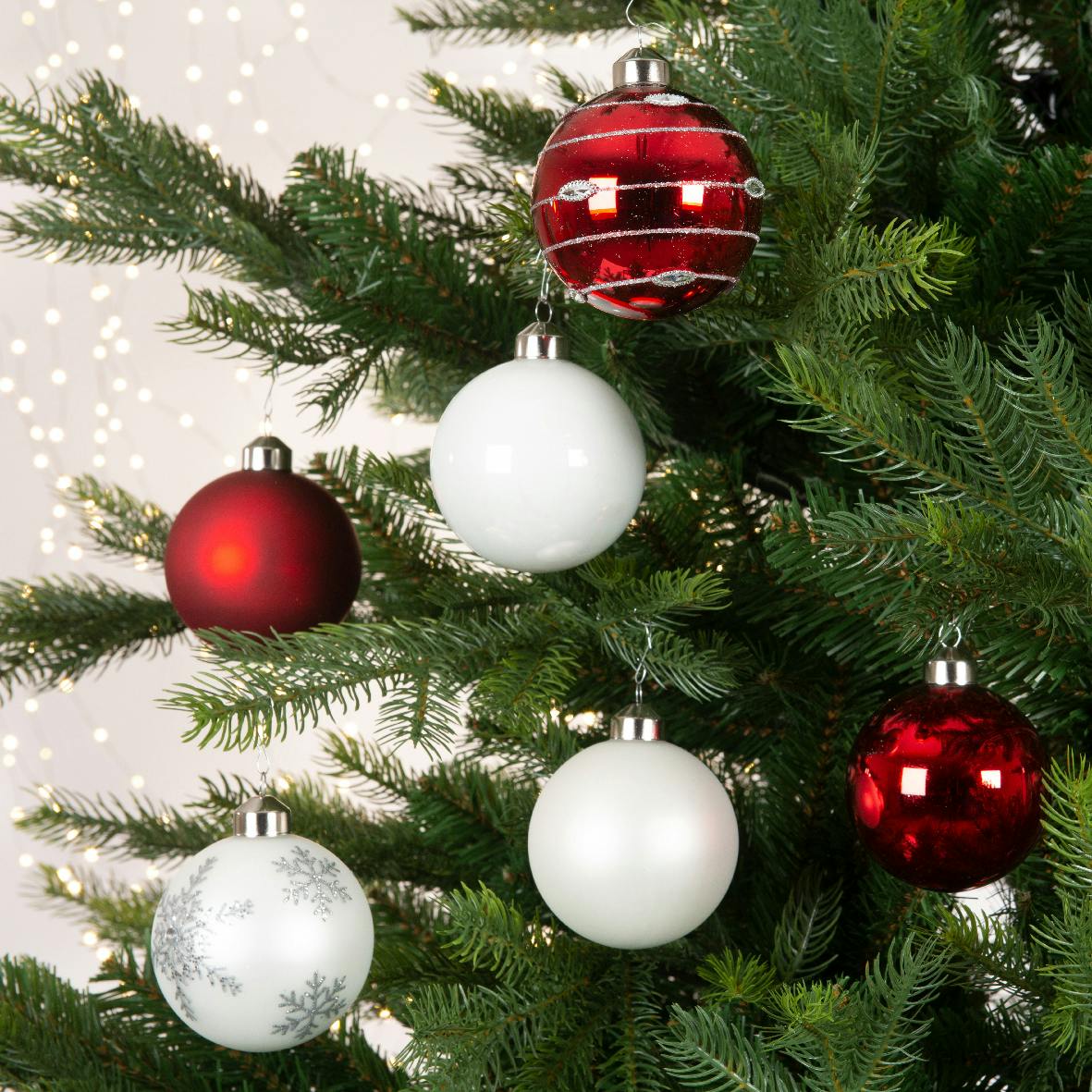 Boules de Noël rouges et blanches en verre (boîte de 6)