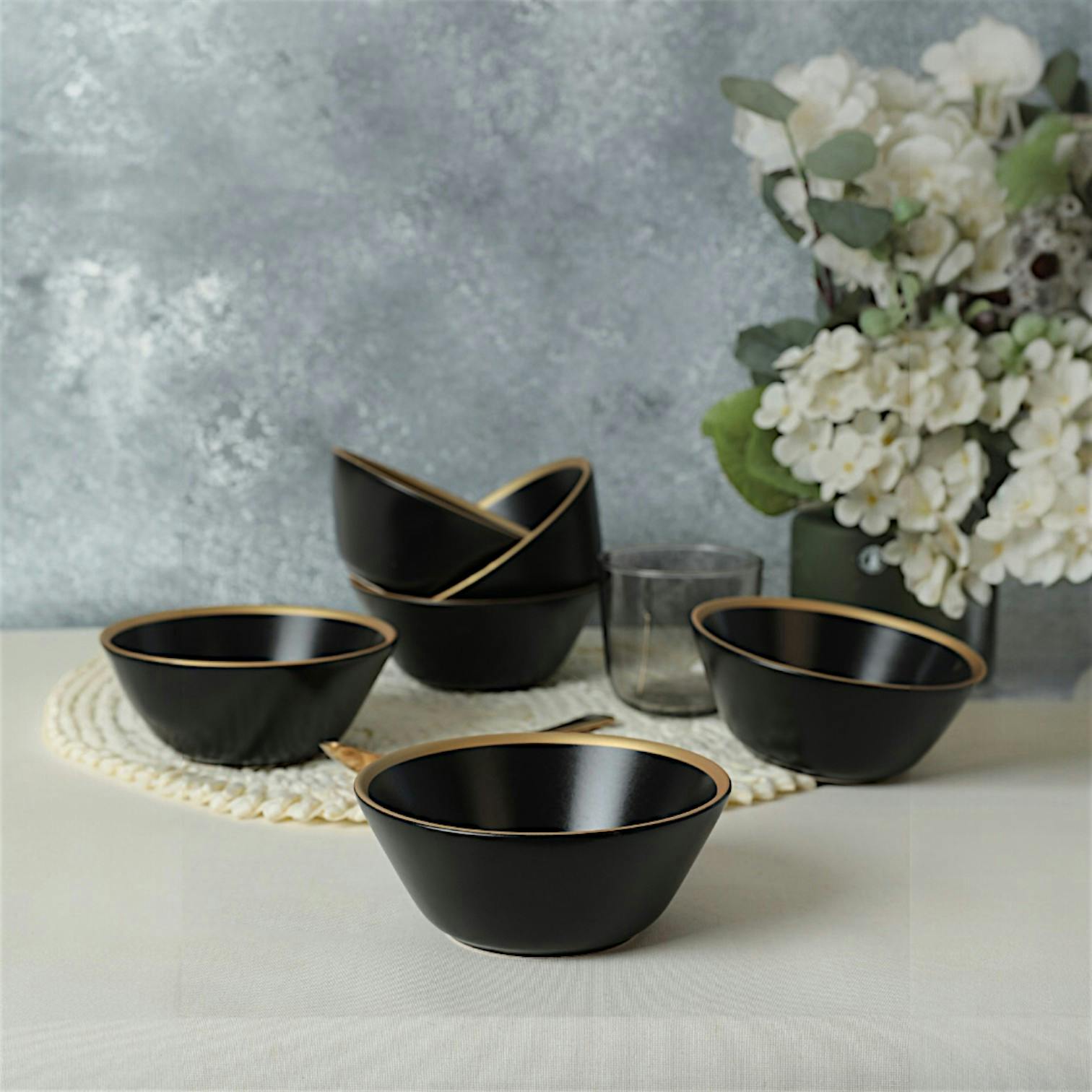 Bol apéro chic noir et or en céramique (lot de 6) EFIRA