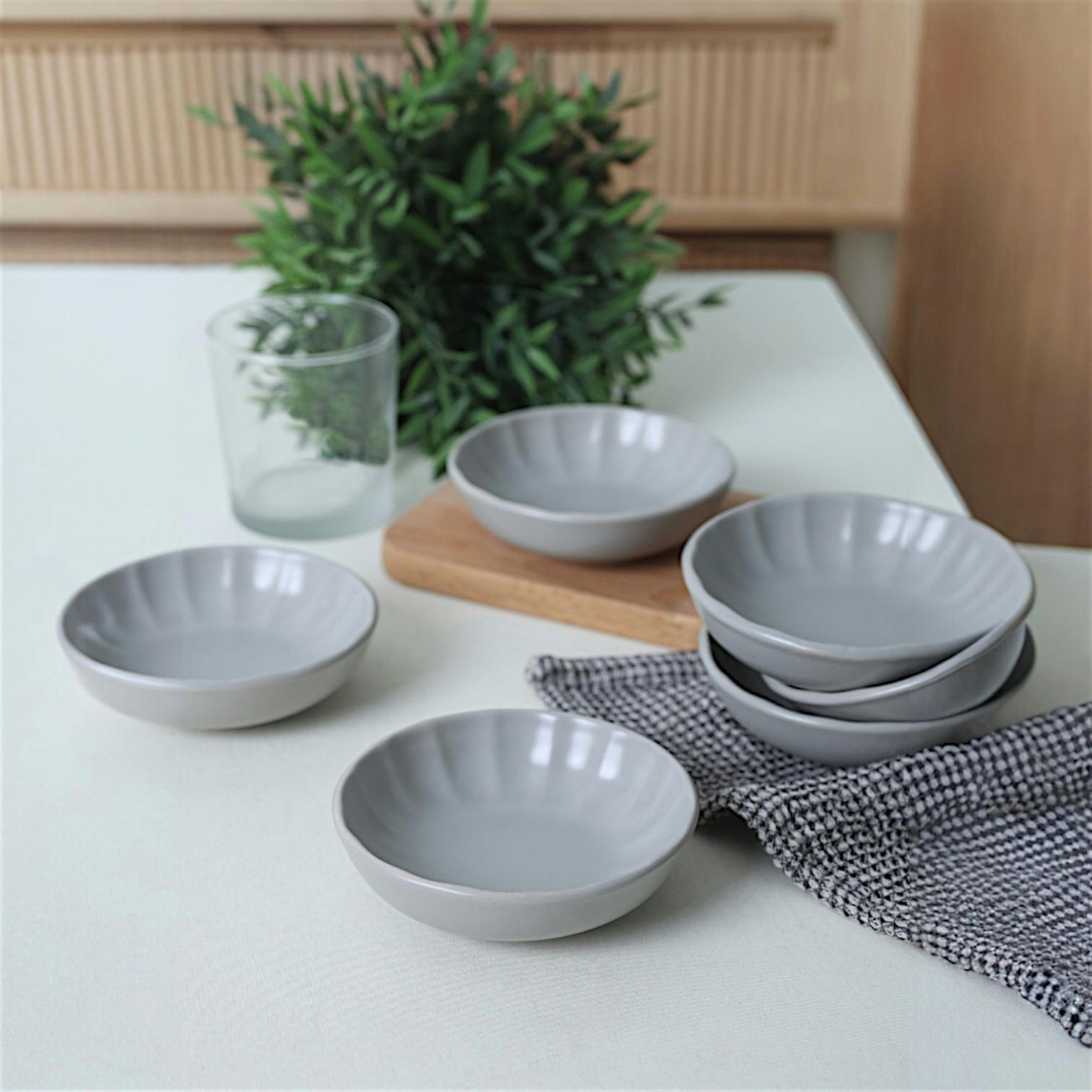 Bol apéro gris forme fleur (lot de 6) EFIRA