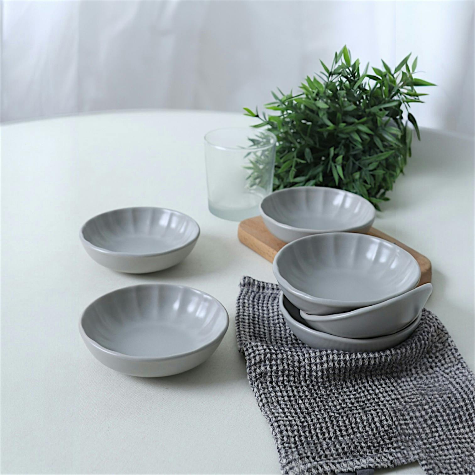 Bol apéro gris forme fleur (lot de 6) EFIRA