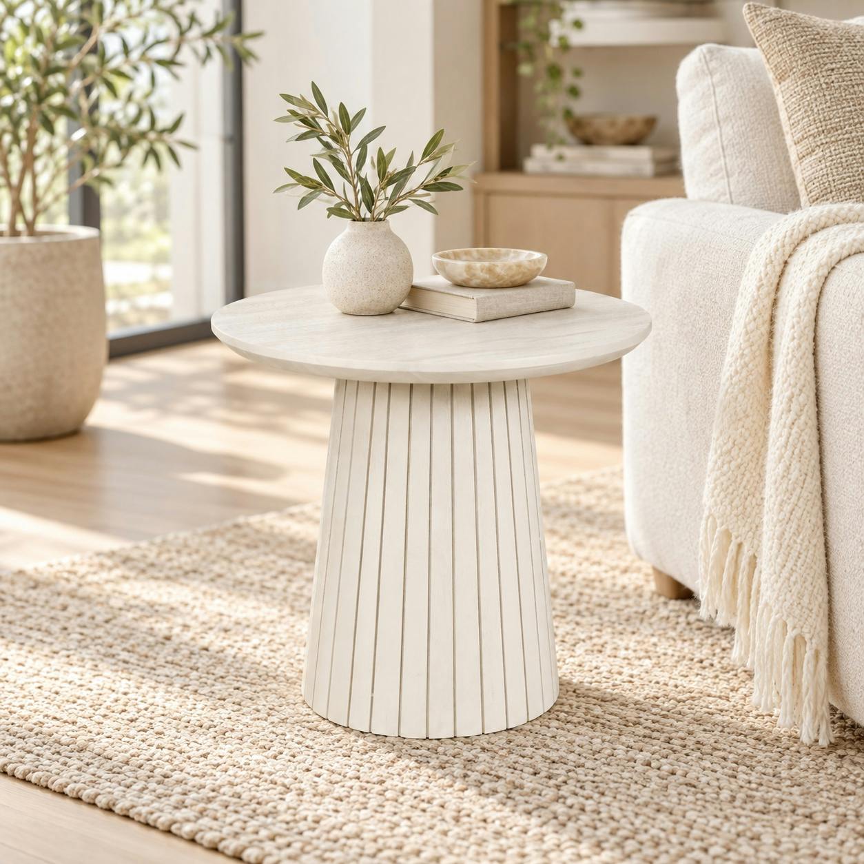 Bout de canapé beige en bois à pied rainuré CALERO