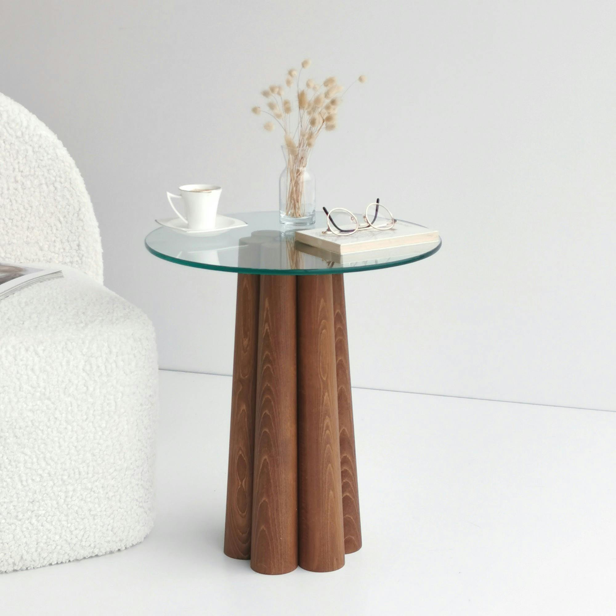 Bout de canapé en verre et bois brun - base sculptée ANZIO