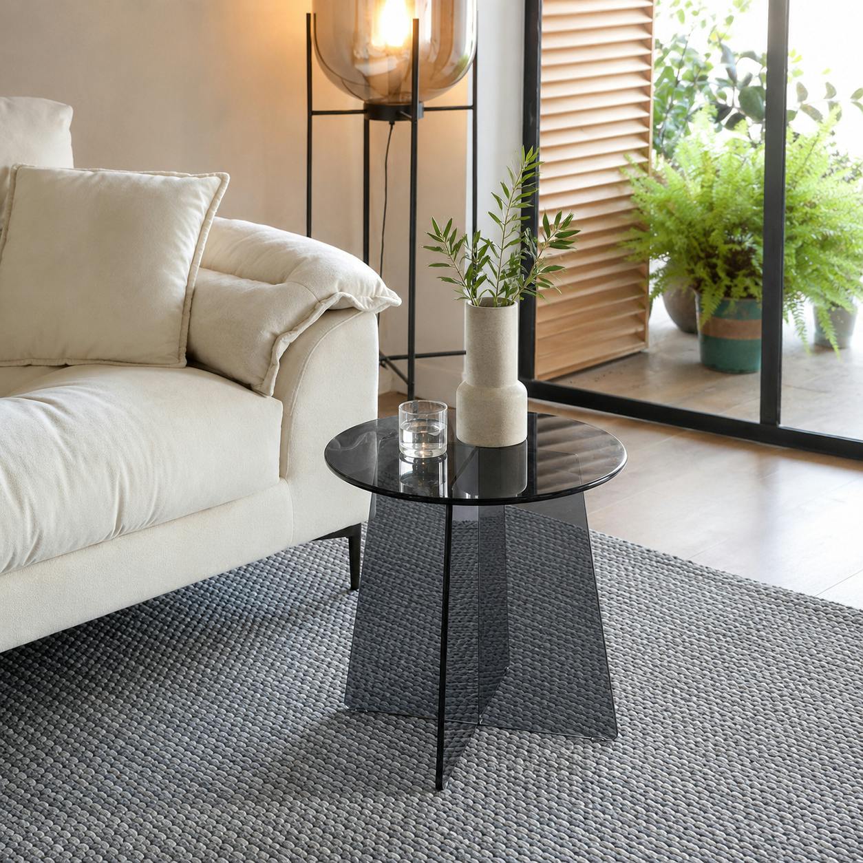 Bout de canapé rond en verre fumé noir VETRO