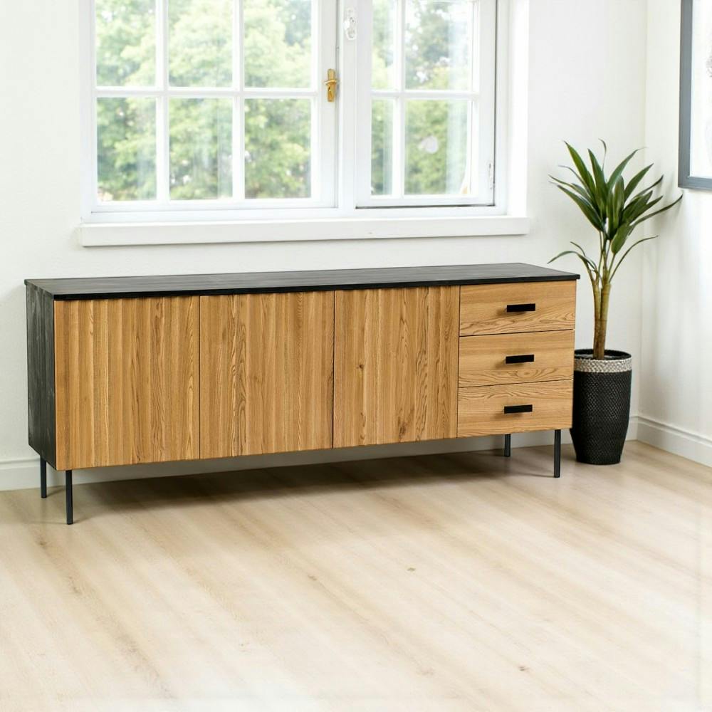 Buffet bas 3 portes en bois bicolore, façade ondulée TARAN