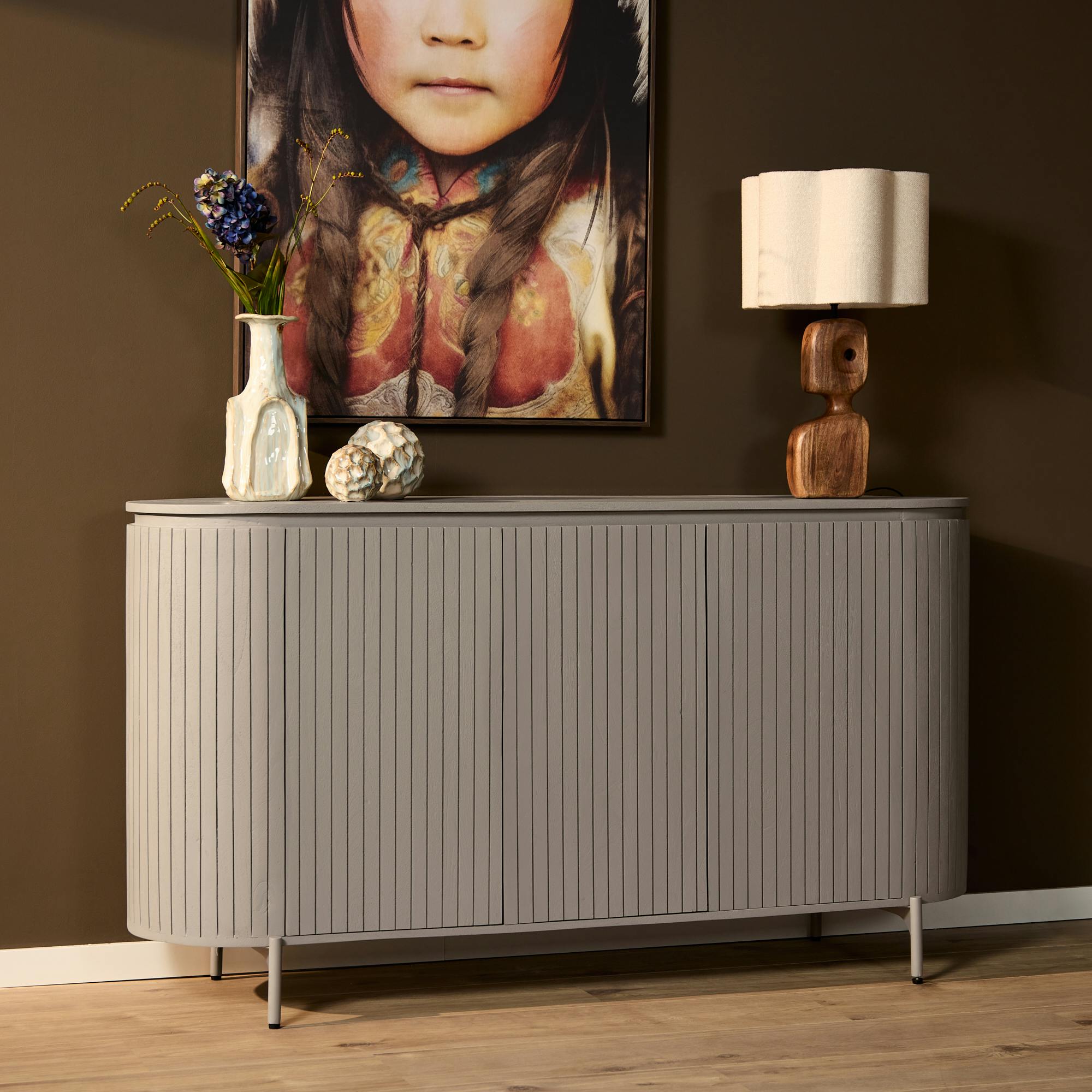 Buffet en bois gris rainuré ovale 3 portes CALERO