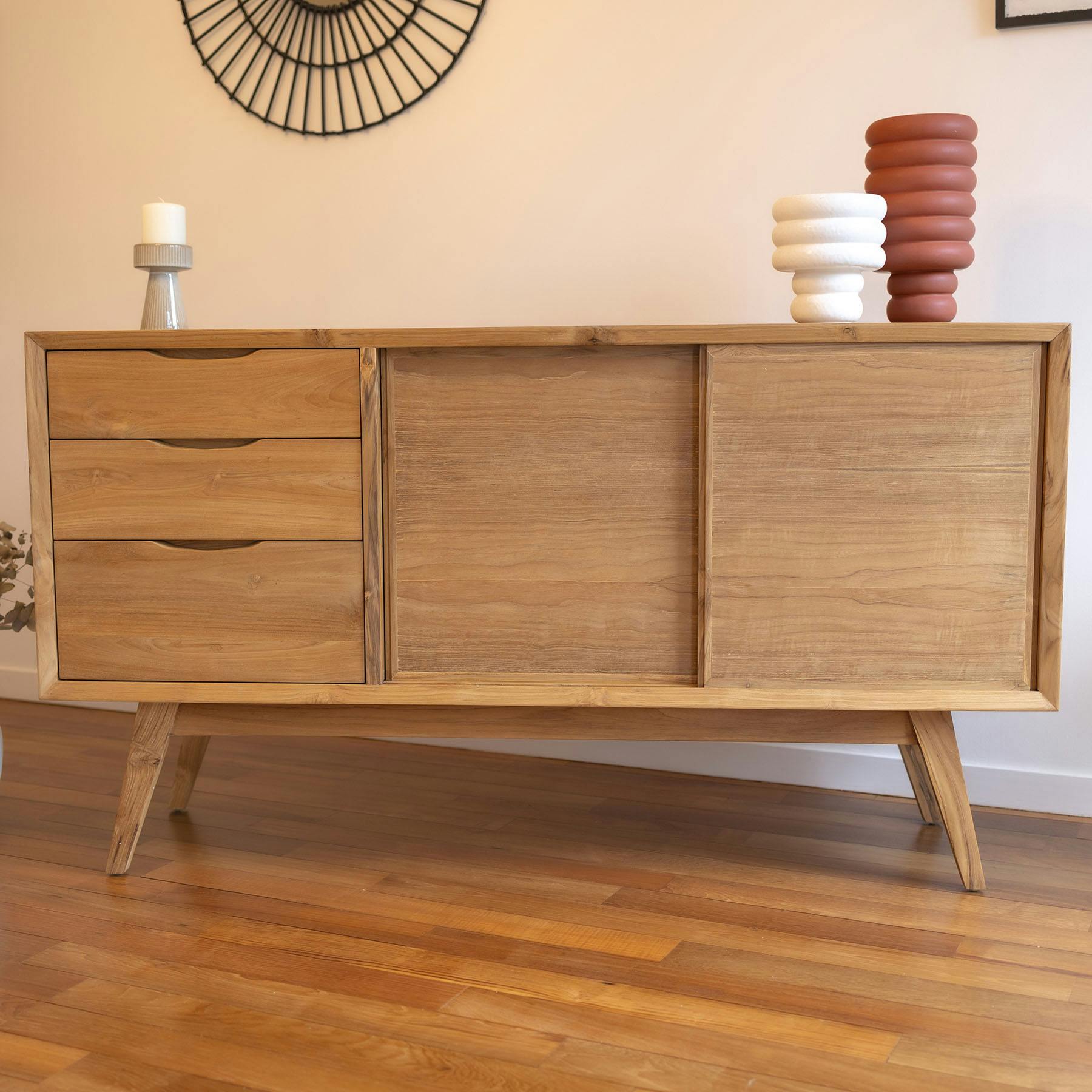 Buffet en teck massif 2 portes 3 tiroirs FIFTEES