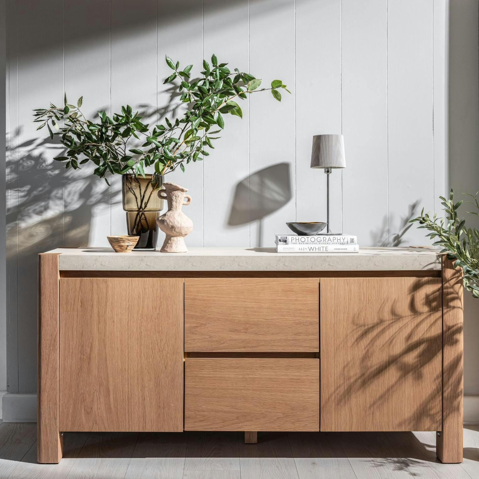 Buffet moderne 2 portes, 2 tiroirs TREVI