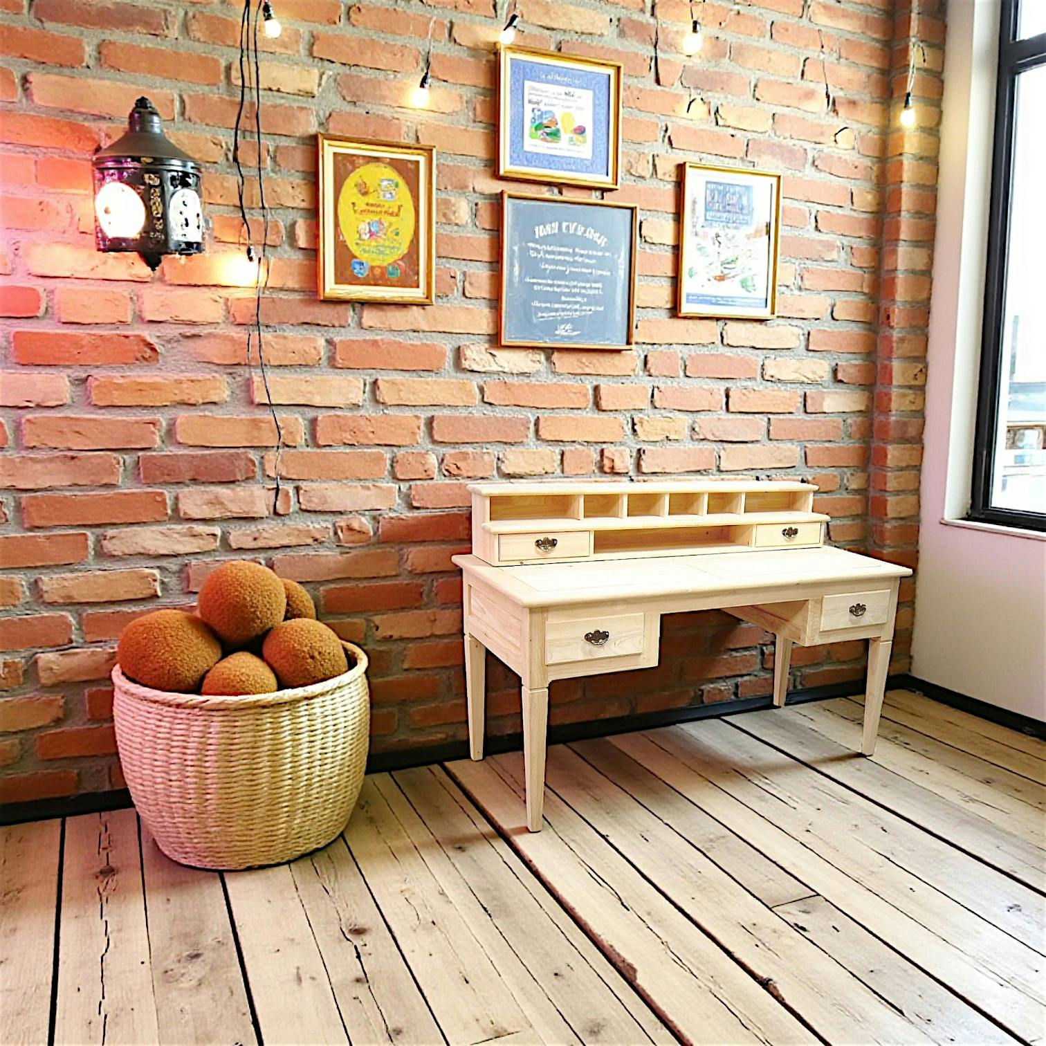 Bureau Hévéa 4 tiroirs, 7 niches 150x70x75cm TRADITION