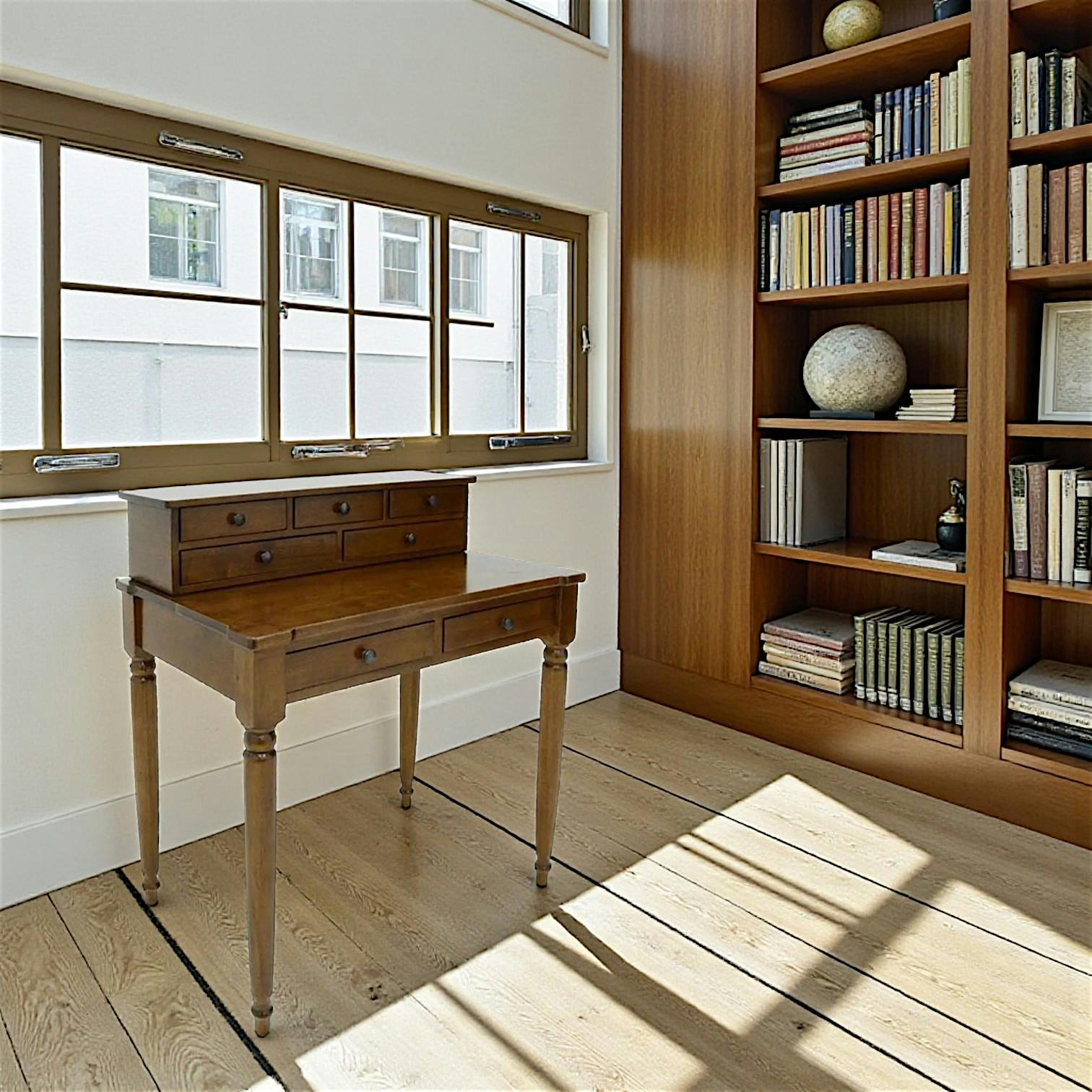 Bureau / Secrétaire Hévéa 7 tiroirs pieds tournés 85x55x95cm TRADITION