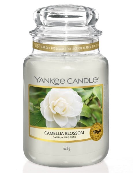 Camélia en fleurs bougie parfumée grande jarre YANKEE CANDLE