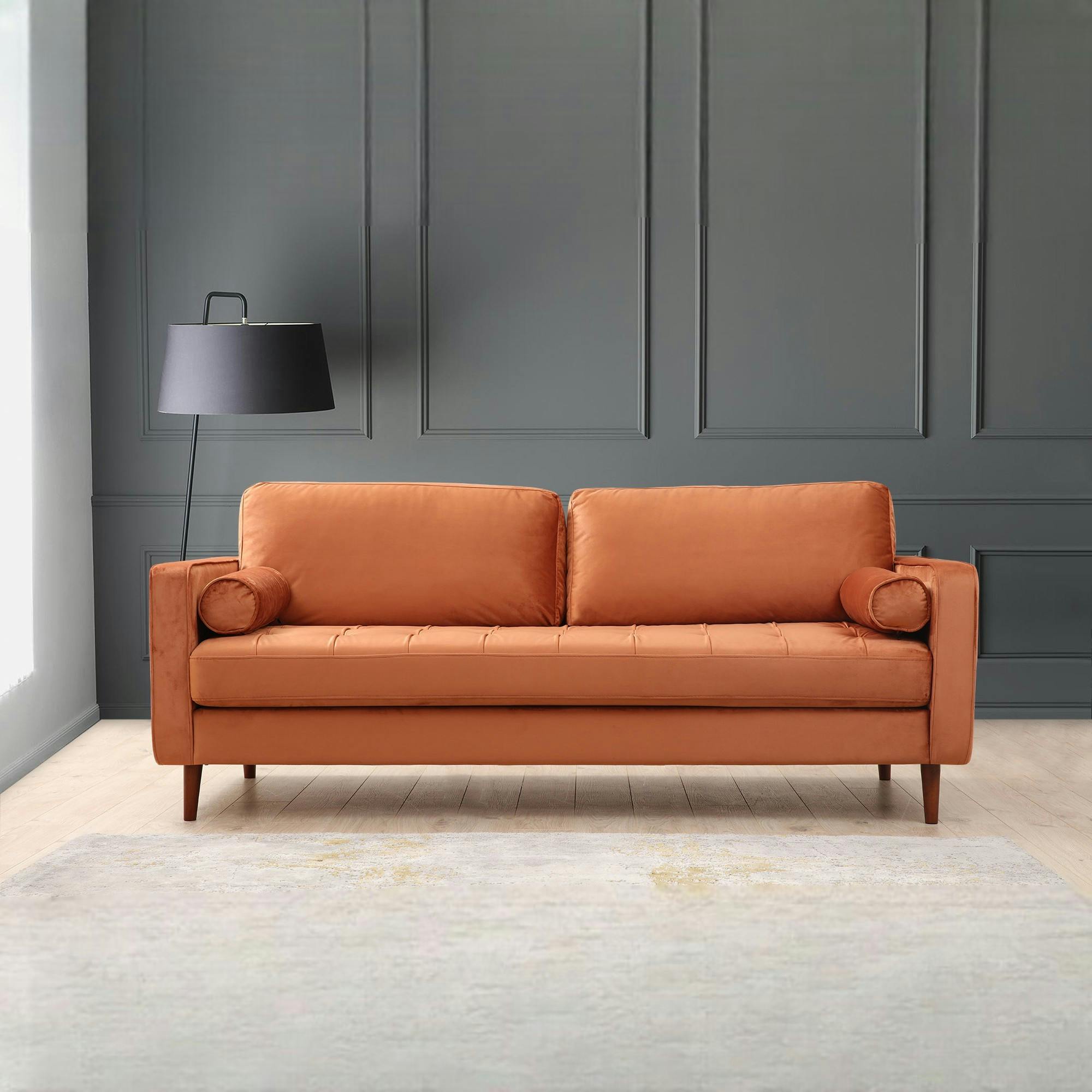 Canapé 3 places velours rouille avec coussins polochons CHIBA