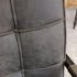 Chaise avec accoudoirs en tissu gris foncé capitonné quadrillé et pieds métal 55x65x90cm KERALA