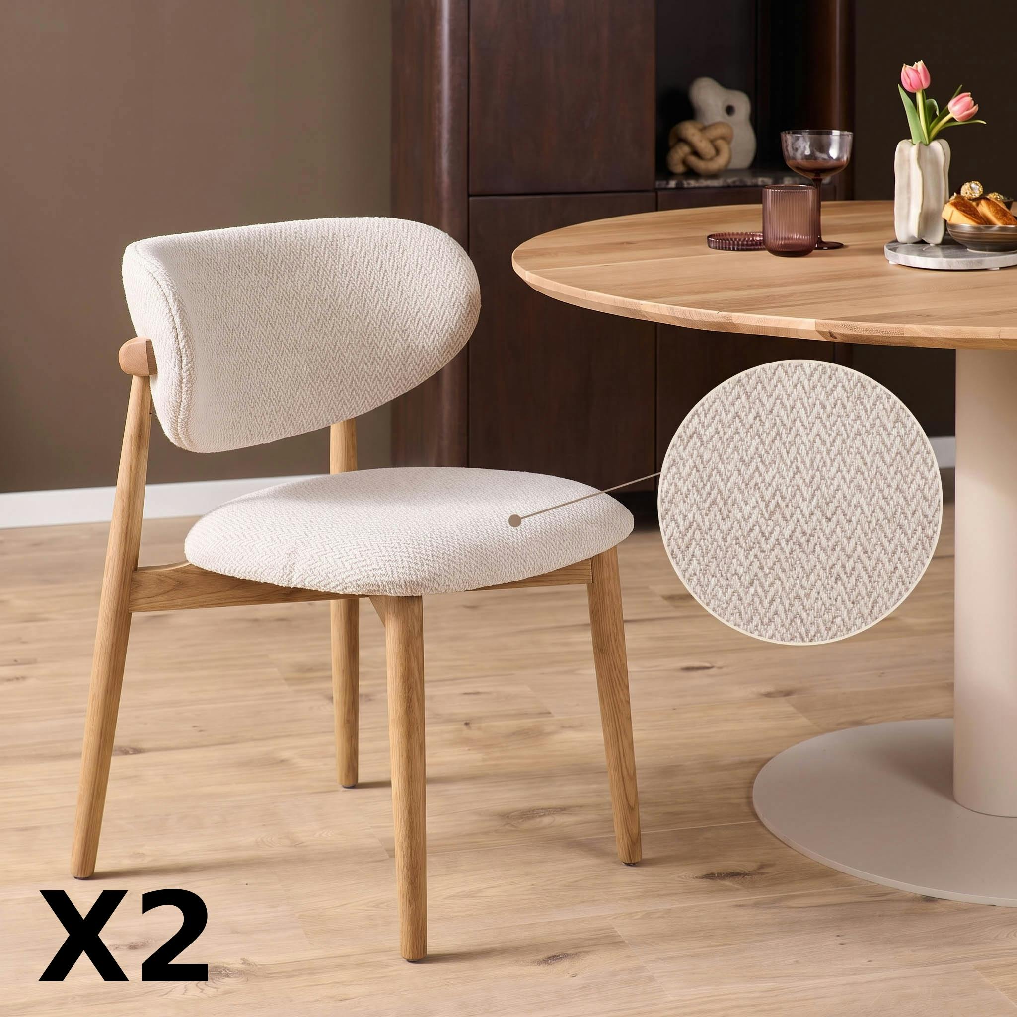 Chaise beige à motif chevron et pieds bois (x2) CORTINA