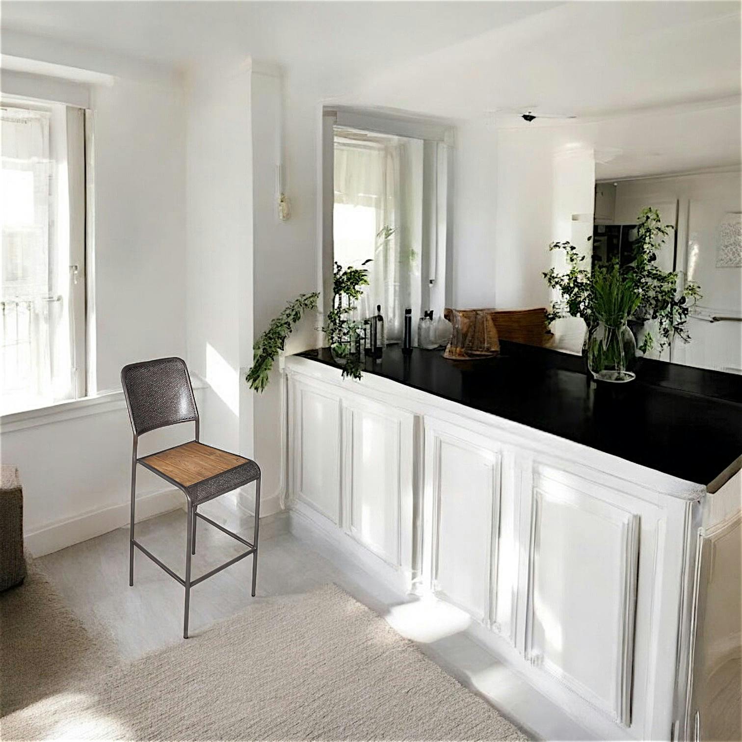 Chaise haute de bar en metal recycle et bois de style industriel