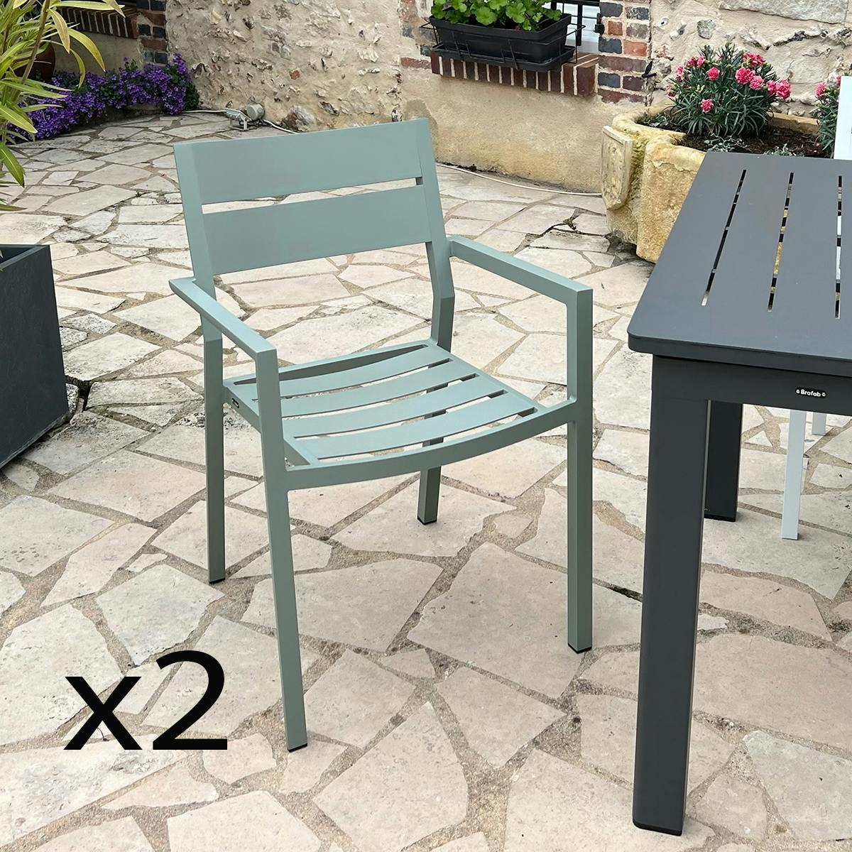 Chaise de jardin avec accoudoirs en aluminium vert argile (lot de 2) STOCKHOLM