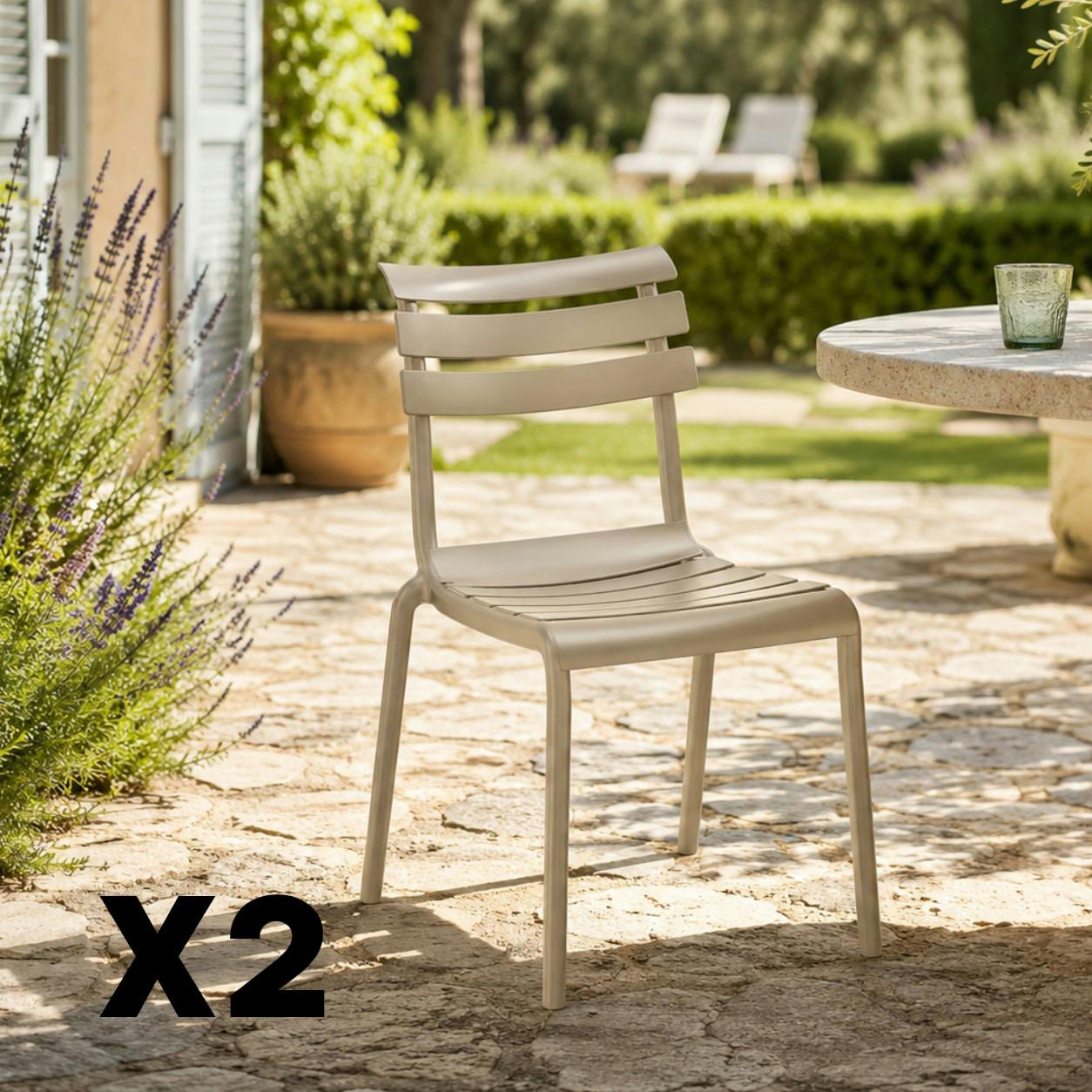 Chaise de jardin en plastique beige (lot de 2) LUGANO
