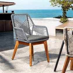 Chaise de jardin grise en corde tressée et pieds bois FSC® GRENADE