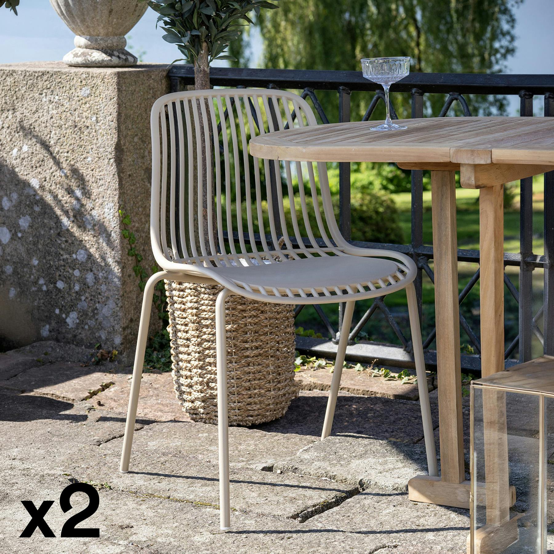 Chaise empilable en polypropylène sable (lot de 2)  ELVA