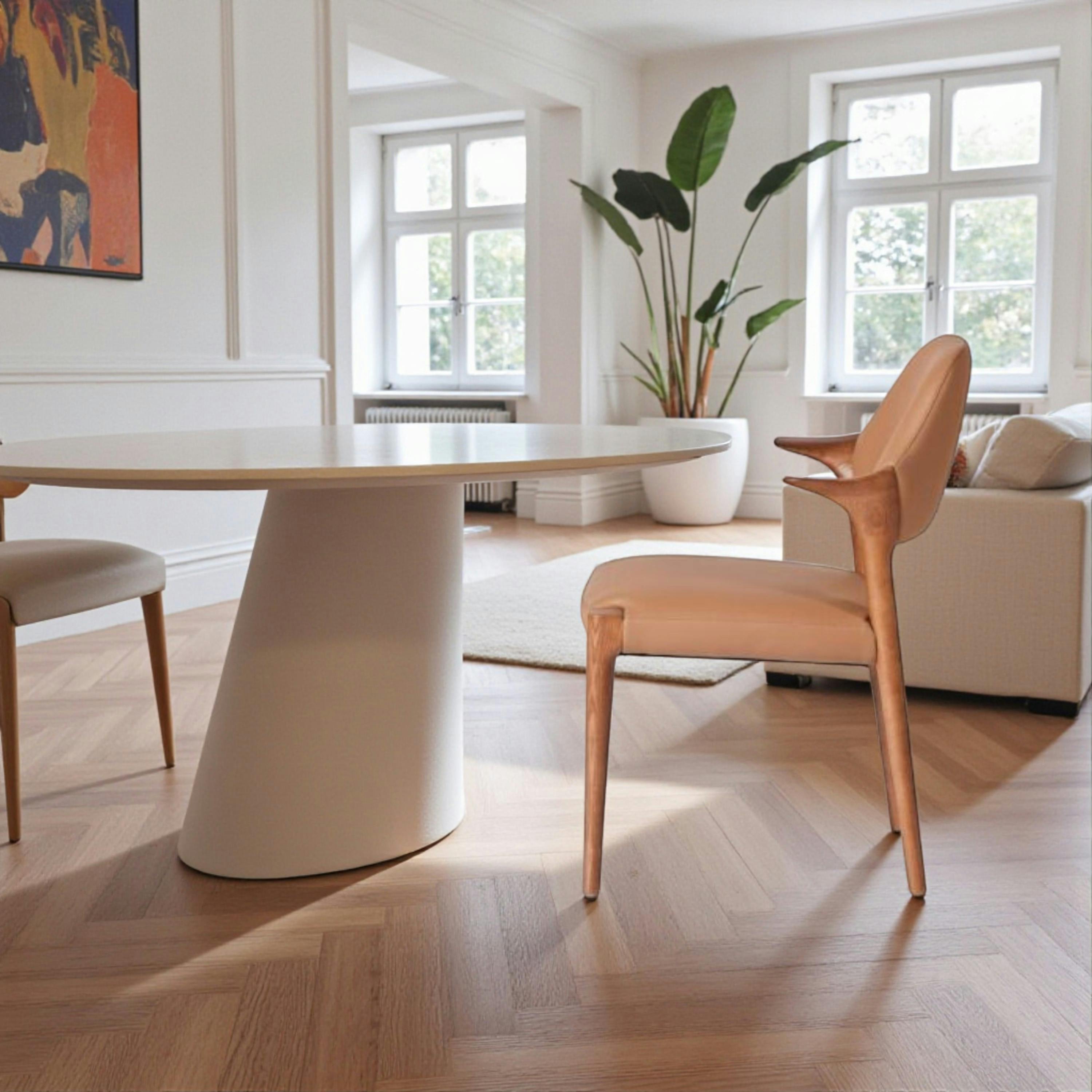 Chaise en cuir marron design, accoudoirs bois brun ALDER