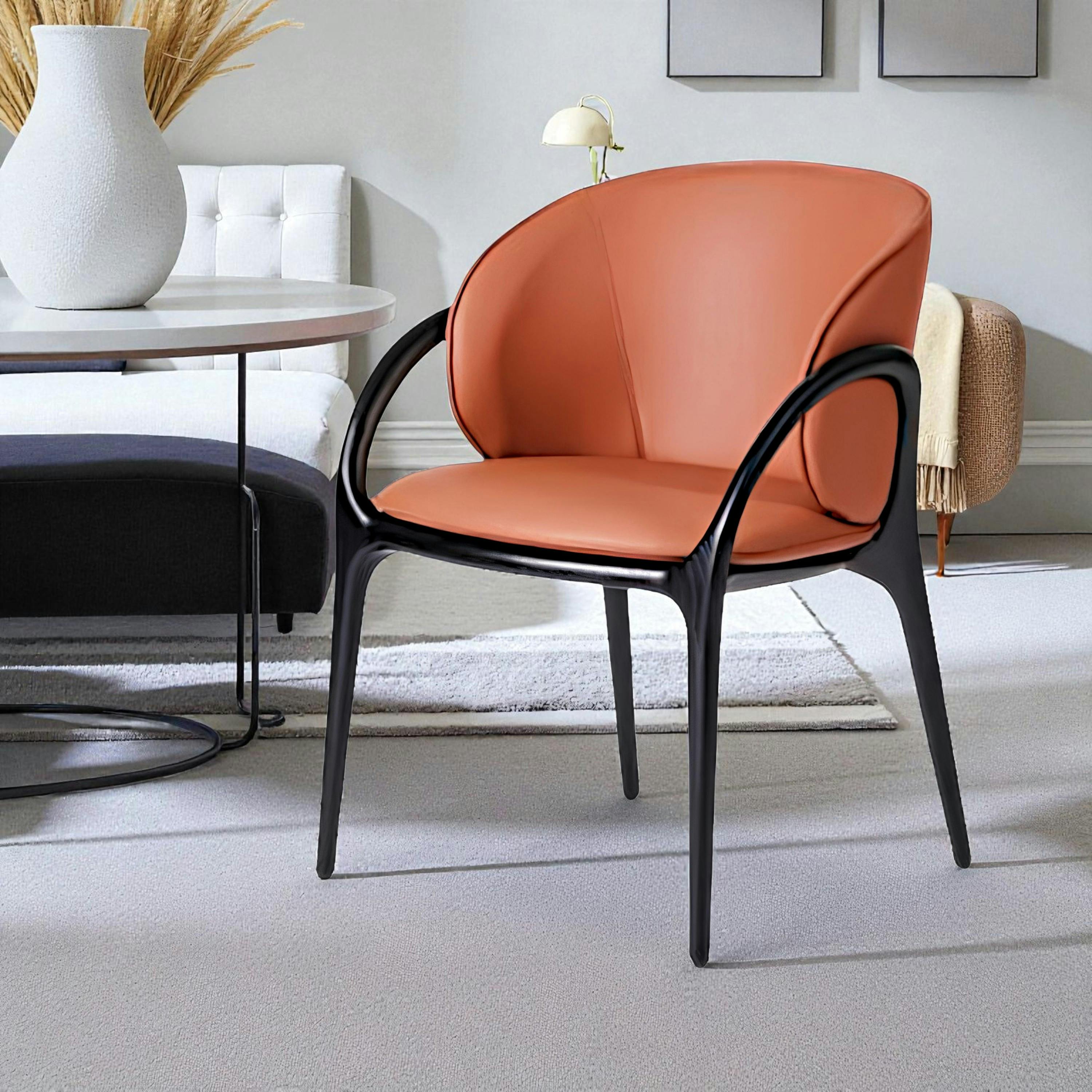 Chaise en cuir terracotta dos rond accoudoirs bois noir ALDER